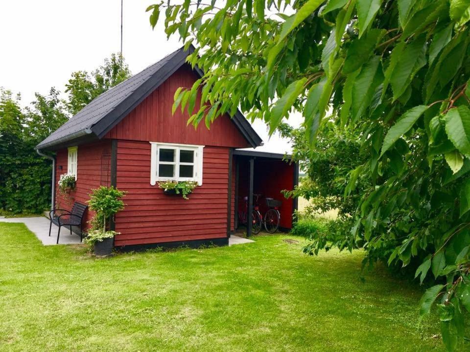 Ølholm Cottage Stege Exteriör bild